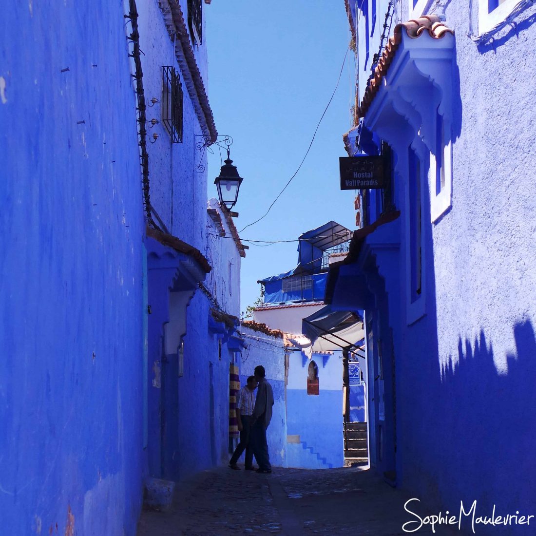 Rue de Chefchaouen au Maroc