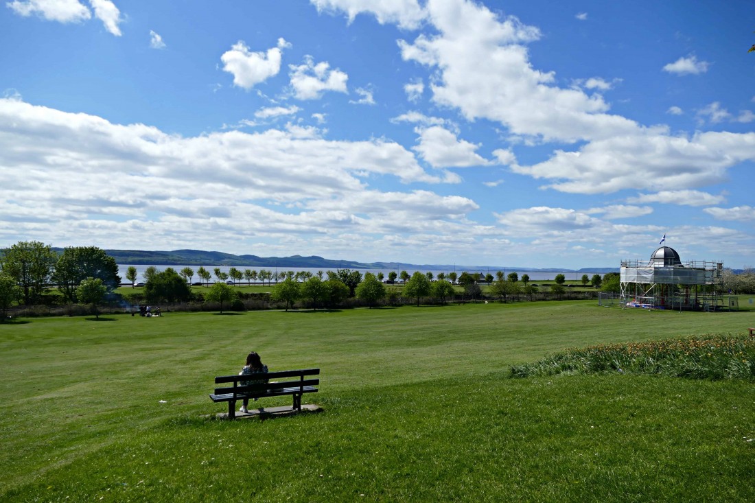 Parc de Dundee sous le soleil en Ecosse